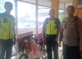 Ipda Hendri Berhasil Amankan Pelaku Penusukan anggota Satpol-PP, Dihalte Bundaran Hotel Indonesia.