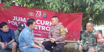 Jaga Kamtibmas Bhabinkamtibmas Bripka Brener Temui Warganya