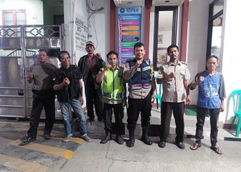 Bhabinkamtibmas Polsek Pondok gede Patroli Harkamtibmas Saat Libur Lebaran 2023