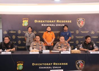Pengemudi Koboi yang Todongkan Pistol ke Sopir Taksi Online Jadi Tersangka
