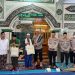 Ditbinmas Polda Metro Jaya Giat Suling dan Serahkan 100 Paket Sembako di Masjid As Syukur