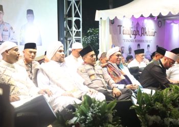 Dalam Rangka Cooling System Pilpres Dan Pileg Pemilu 2024, Kapolda Metro Jaya Hadiri Tabligh Akbar “Tangsel Bersholawat”