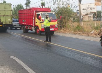 Bantu Anak Warga Mengaji dengan Nyaman, Aipda Yovan, Anggota Satlantas Polres Lampura, Bangun TPA