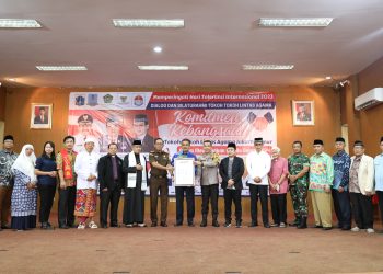 Kapolres Metro Jakarta Timur hadiri Deklarasi Komitmen Kebangsaan bersama Tokoh – tokoh Lintas Agama Jakarta Timur dalam mewujudkan Pemilu Damai 2024