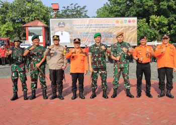 Kapolres Metro Bekasi Kota Hadiri Apel Pasukan Kesiapsiagaan Bencana Hidrometeorologi Tingkat Kota Bekasi Tahun 2023