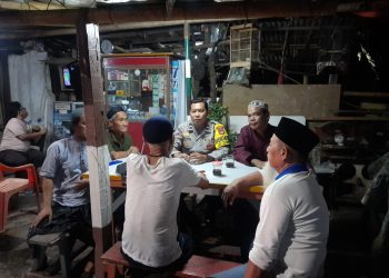 Problem Solving Bhabinkamtibmas Berakhir Kekeluargaan Di Poskamling