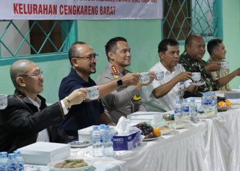 Serap Aspirasi Masyarakat, Kapolres Metro Jakbar Gelar Ngopi Bareng