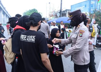 Polres Pelabuhan Tanjung Priok Laksanakan pengamanan Aksi Solidaritas Untuk Palestina