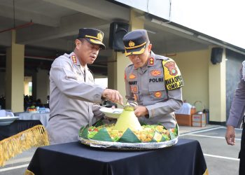 Polres Metro Bekasi Kota Gelar Apel Pagi dalam Rangka Syukuran Memperingati HUT Polda Metro Jaya Ke – 74 Tahun 2023