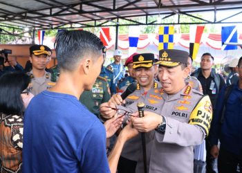 Wujudkan Pemilu Damai, Panglima TNI dan Kapolri Gelar Kegiatan Bhakti Sosial dan Bhakti Kesehatan