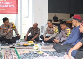 Jum’at Curhat, Kapolres Tangsel Terima curhatan Warga RW.08 Kel. Rawabuntu Serpong