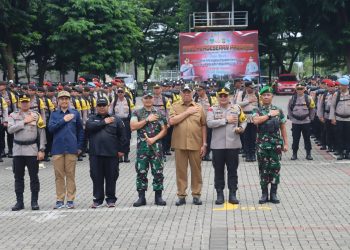 Libatkan 1061 Personel, Kapolres Tangsel Pimpin Apel Pergeseran Pasukan PAM TPS Pemilu 2024