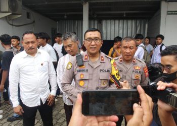 Polsek Pondok Aren Berhasil Amankan 4 Pelaku Tawuran antara 2 Kelompok Remaja di Dekat Bintaro Plaza