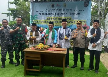 Kapolres Kepulauan Seribu Hadiri Perayaan HUT Kelurahan Pulau Untung Jawa yang Ke-70