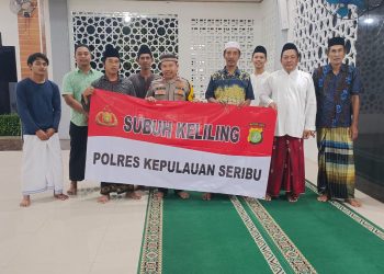 Bhabinkamtibmas Pulau Untung Jawa Polres Kepulauan Seribu Gelar Giat Cooling System dalam Subuh Keliling