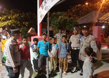 Polsek Kepulauan Seribu Utara Gencar Lakukan Patroli Malam dan Himbau Remaja di Pulau Kelapa