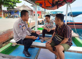Bhabinkamtibmas Pulau Pramuka Himbau Warga: Jangan Terpecah Belah Pasca Pemilu 2024