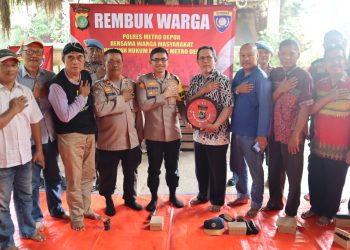Rembug Warga Wakapolres Metro Depok Bersama Komunitas Ciliwung Depok