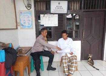 Bhabinkamtibmas Kelurahan Cilandak Timur Sambangi Tokoh Agama Menjelang Bulan Suci Ramadhan