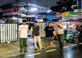 Kolaborasi di bulan suci ramadhan, Bhabinkamtibmas ajak potensi masyarakat tingkatkan keamanan melalui siskamling