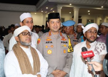 Kapolres Metro Depok Takziah Atas Wafatnya Habib Hasan Bin Ja’far Assegaf di Majelis Nurul Mustofa Center