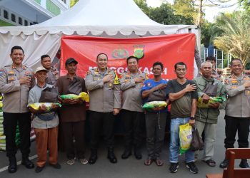 Polres Jaksel Gelar Paket Sembako Murah untuk Warganya