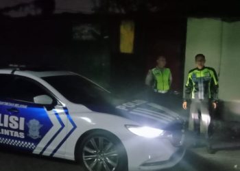 Patroli Wilayah, Bhabinkamtibmas Jatirahayu Bubarkan Remaja Yang Melakukan Balap Lari