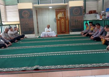 Polres Kepulauan Seribu Gelar Tadarusan Ramadhan 1445 H di Masjid Baitul Jannah Marina Ancol