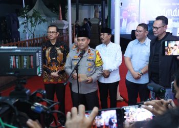 Polda Metro Jaya Bersama-Sama Rasa Corp, Perum Bulog Menggelar Bazar Sembako Murah
