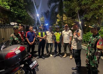Cegah Perang Sarung Dan Curanmor Polsek Pancoran Gelar Patroli Cipkon Bersama 3 Pilar