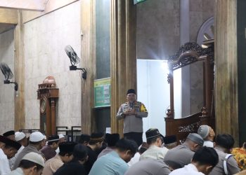Subuh Keliling di Masjid Jami Al-Ijma, Pesan Kapolres Tangsel : Jelang Akhir Ramdhan Waspada Pelaku 3C