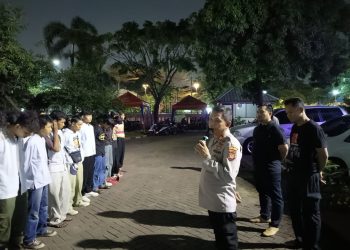 Remaja Konvoi Membawa Bendera, Petasan Dan Sajam Diamankan Polsek Kemayoran.