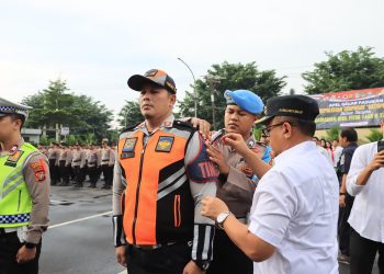 Pj. Walikota Bekasi Pimpin Apel Gelar Pasukan Kesiapan Operasi Ketupat Jaya 2024 Tingkat Kota Bekasi