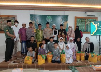 Ramadhan Berkah dan Berbagi, Kanit Binmas Polsek Jatiasih Santunan Anak Yatim dan Duafa