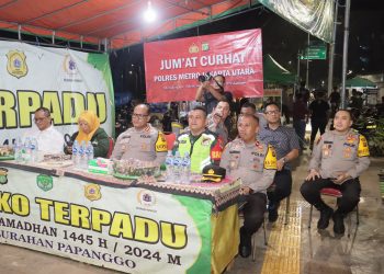 Jumat Curhat di Tanjung Priok Kapolres Ingatkan Jaga Rumsong