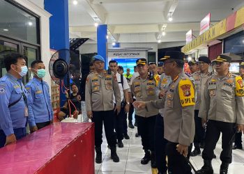 Kapolres Metro Jakarta Timur cek Pos Pengamanan dan Posyan Dalam Mudik Lebaran 2024