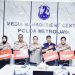 Kabid Humas Polda Metro Jaya Beri Penghargaan Kepada Kasi Humas Dan Personel Berprestasi