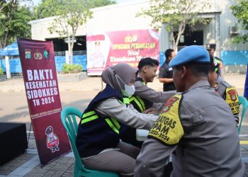Sidokkes Polres Kepulauan Seribu Berikan Perhatian Kesehatan kepada Anggota Ops Ketupat Jaya Pasca Puncak Pengamanan Idul Fitri 1445 Hijriah