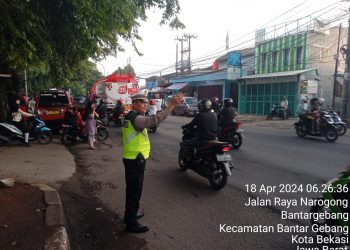 Kegiatan Pengaturan Arus Lalu Lintas Dan Patroli Unit Lantas Polsek Bantargebang
