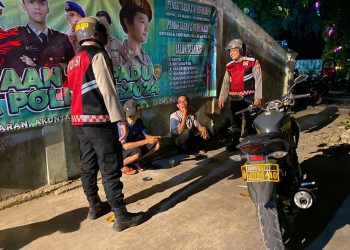 Patroli Malam Polsek Kepulauan Seribu Selatan: Antisipasi Gangguan Kamtibmas di Pulau Untung Jawa Pasca Pemilu 2024