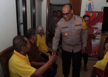 Polres Jakut “Minggu Kasih” di Rumah Lansia Atmabrata Cilincing