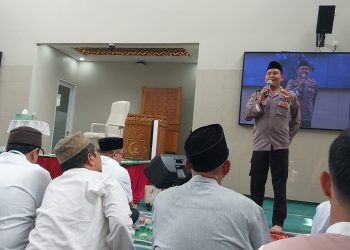 Polisi Polsek Jatiasih Menghadiri Tabligh Akbar “MENJADI KELUARGA AHLI SYURGA”.