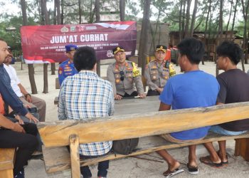 Kapolres Kepulauan Seribu Gelar Jumat Curhat di Pulau Macan, Ajak Warga Bersama Ciptakan Situasi Kamtibmas Kondusif Pasca Pemilu 2024