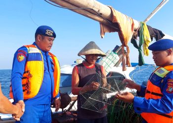 Patroli Satpolairud Polres Kepulauan Seribu Perkuat Keselamatan dan Kamtibmas di Perairan