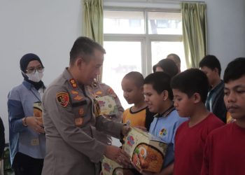 Polres Metro Jakarta Timur Laksanakan Giat Jumat Curhat Bersama Panti Bina Netra Cahaya Bathin