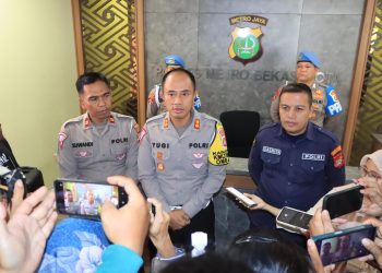 Satlantas Polres Metro Bekasi Kota Rilis Kejadian Kecelakaan Lalu Lintas Tabrak Belakang di Jalan Tol Layang MBZ