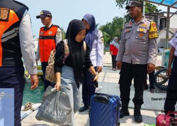 Polsek Kepulauan Seribu Utara Amankan Dermaga Pulau Harapan: Langkah Antisipasi Terhadap Guantibmas dan Peredaran Narkoba
