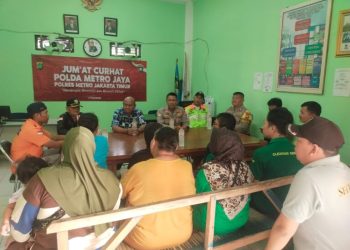 Di Rumah Susun Klender Pulogadung, Polisi Gelar Jumat Curhat dengan Warga Bahas Pencegahan Tawuran