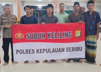 Bhabinkamtibmas Pulau Untung Jawa Adakan Cooling System dalam Subuh Keliling