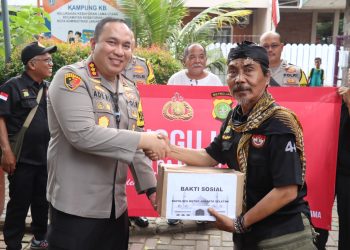 Kapolres Metro Jakarta Selatan Gelar Kegiatan Sosial ‘Minggu Kasih’ di Kebayoran Lama